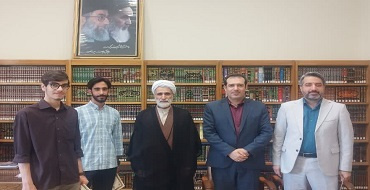 گزارش تصویری | نشست صمیمی و اهدا جوایز برگزیدگان مسابقه کتابخوانی «دنیای سوفی»